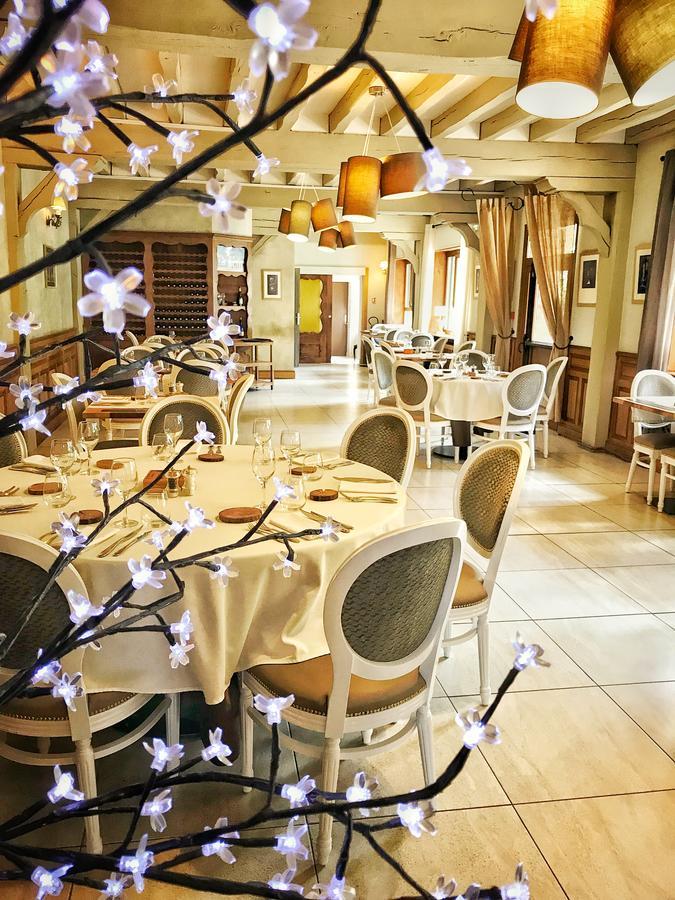 Logis Hotel La Foret Senonches Εξωτερικό φωτογραφία